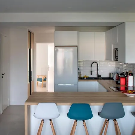 Vue Sur Mer - Magnifique Appartement Tout Confort - Terrasse Et Parking Prive Cagnes-sur-Mer Exterior photo