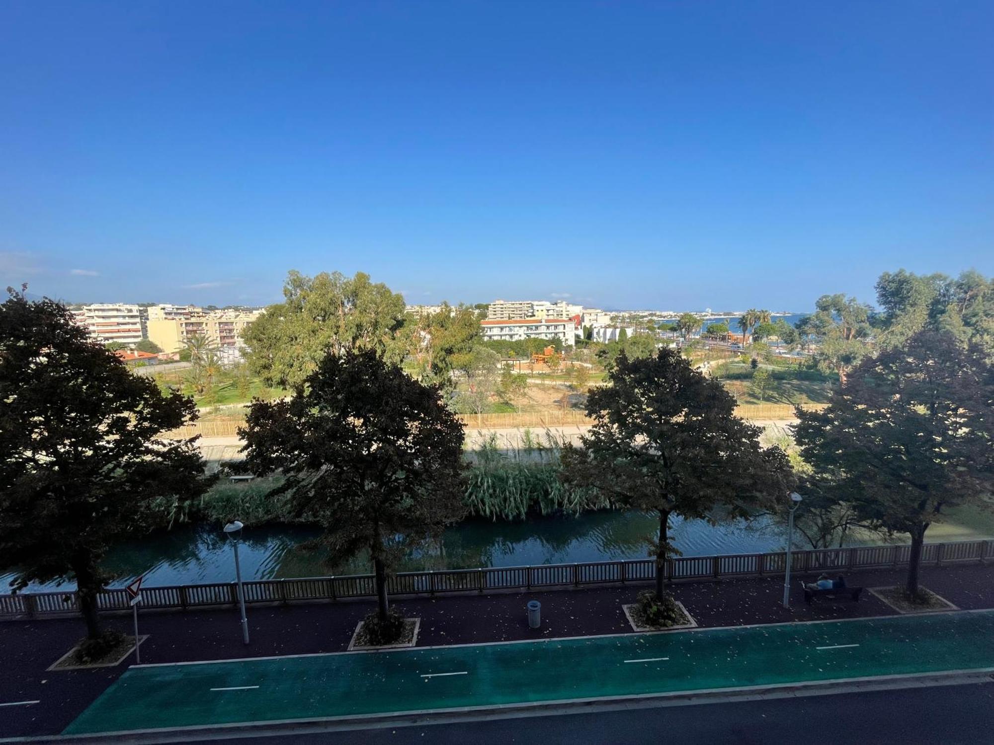 Vue Sur - Magnifique Confort - Terrasse Et Parking Prive Apartment